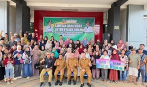 Bupati dan Wakil Bupati Murung Raya Salurkan Dana Hibah UMKM 2025 di Bank Kalteng