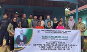 Reses di Desa Tino Talih, Dina Maulidah Serap Aspirasi Warga