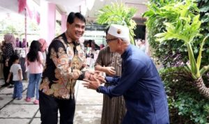 Bupati Hadiri Aqiqah dan Haul Almarhum H. Sopian di Muara Teweh