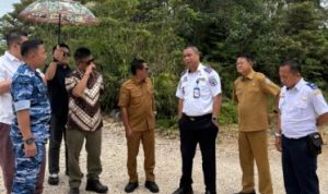 Bupati Murung Raya dan Danlanud Iskandar Tinjau Pembangunan Lanjutan Bandara