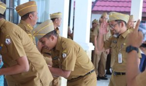 Apel Perdana Pasca Lebaran, Bupati Batola Tekankan Etos Kerja dan Disiplin ASN