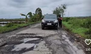 Jalan Penghubung Tapin dan HSS Butuh Perhatian