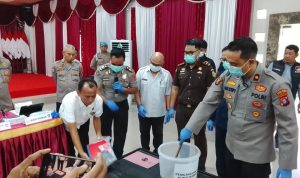 Perang Tanpa Henti, Polres Bartim Musnahkan Barang Bukti Sabu