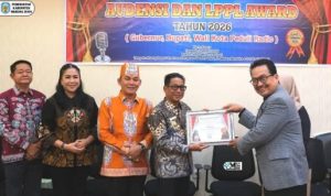 Bupati Murung Raya Raih Penghargaan “Bupati Peduli Radio 2026”