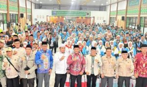 Wagub Kalteng Lepas 356 Jemaah Haji Kloter BDJ 04 dari Embarkasi Banjarmasin