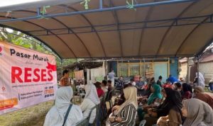 Pasar Murah Reses Firman Yusi Disambut Warga