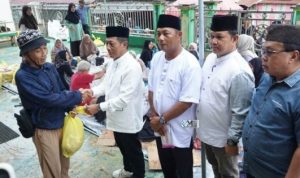 Bupati Murung Raya Pantau Penyaluran Daging Kurban Iduladha 1447 H