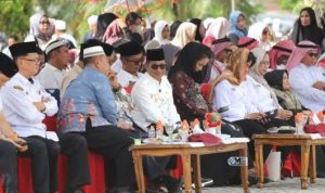 Bupati Heriyus Sambut Kepulangan Jemaah Haji Murung Raya