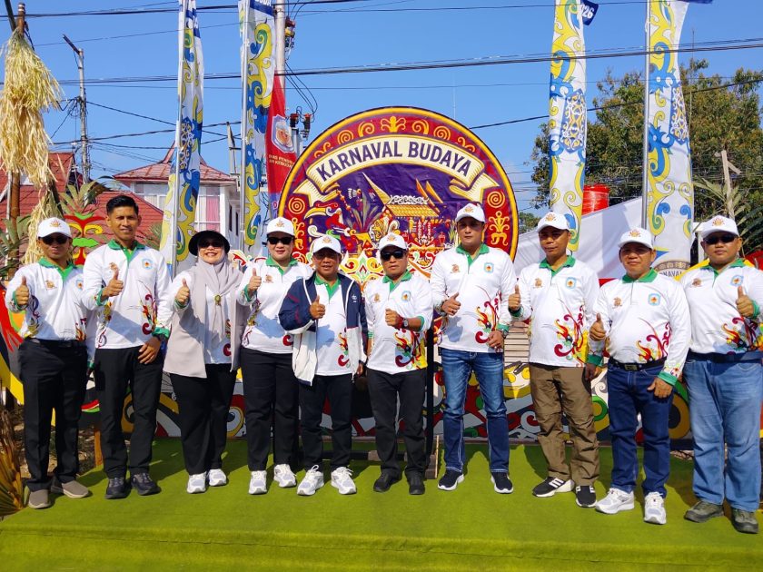 Dina Maulidah: Karnaval Budaya Jadi Momentum Lestarikan Identitas dan Persatuan Masyarakat Murung Raya
