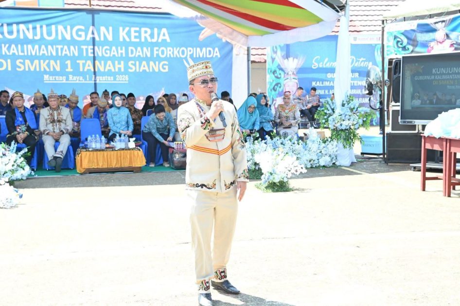 Gubernur Kalteng Bersama Bupati Heriyus Tinjau SMKN 1 Murung