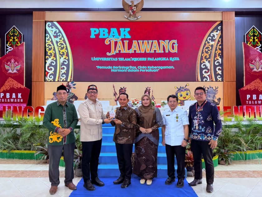 Rahmanto Muhidin Motivasi Seribu Mahasiswa Baru UIN Palangka Raya untuk Berani Bermimpi dan Berorganisasi