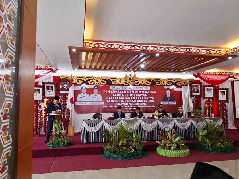 Ketua DPRD Murung Raya Apresiasi 27 ASN Terima Satyalancana Karya Satya