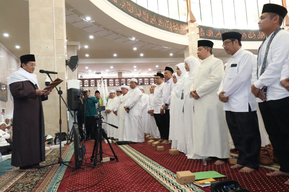 Menteri Agama RI Kukuhkan Pengurus BP4 Kalsel di Masjid Raya Sabilal Muhtadin