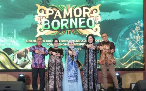 Pesona Wastra Nusantara Fathul Jannah Pukau Pengunjung Pamor Borneo 2026