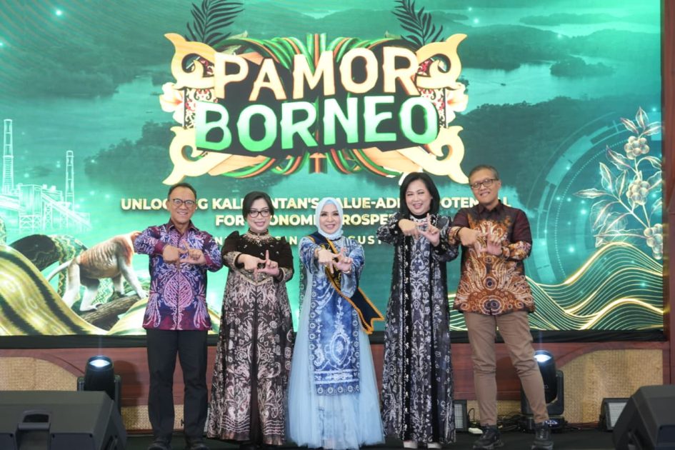 Pesona Wastra Nusantara Fathul Jannah Pukau Pengunjung Pamor Borneo 2026