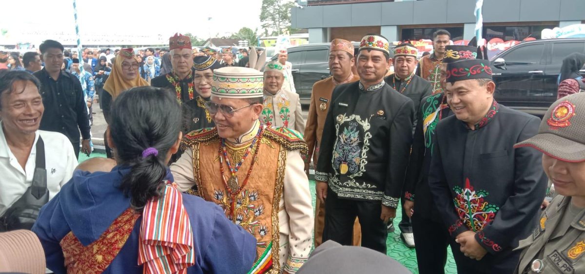 Sambut Hari Jadi Pemprov Kalteng Gelar Pasar Murah di Muara Teweh