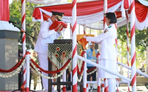 Rangkaian HUT ke-81 RI di Kalsel Ditutup dengan Penurunan Bendera