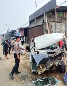 Kecelakaan Dini Hari di Rangen, Satu Penumpang Pick Up Tewas