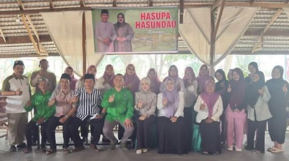 Dina Maulidah Pimpin Sidang Pleno Pembentukan DPC Perempuan Bangsa Kapuas