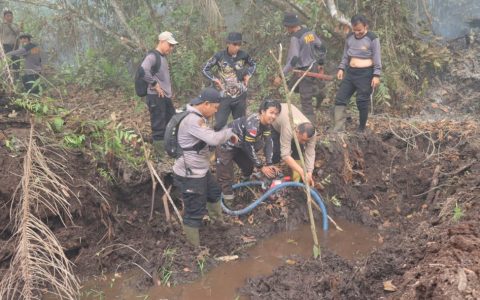 Lima Hektare Lahan Terbakar Polres Bartim Bergerak