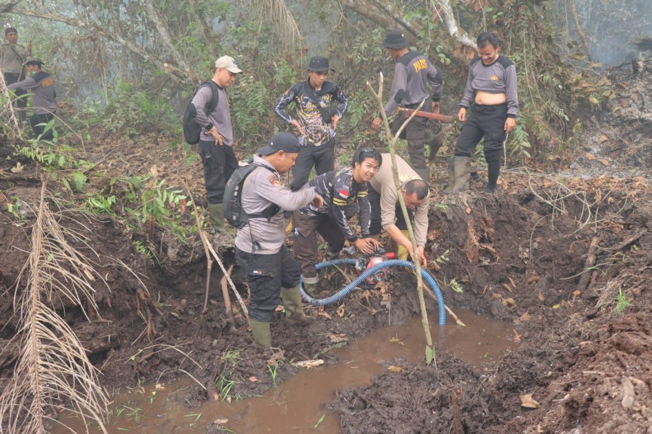 Lima Hektare Lahan Terbakar Polres Bartim Bergerak