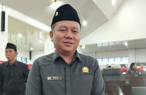 Sutrisno Dorong Pemkab Murung Raya Kembangkan Potensi Wisata Pasir Putih dan Air Terjun Tosah