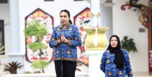 Apel Gabungan, Sekda Murung Raya Tekankan Disiplin dan Kebersihan Lingkungan Kerja